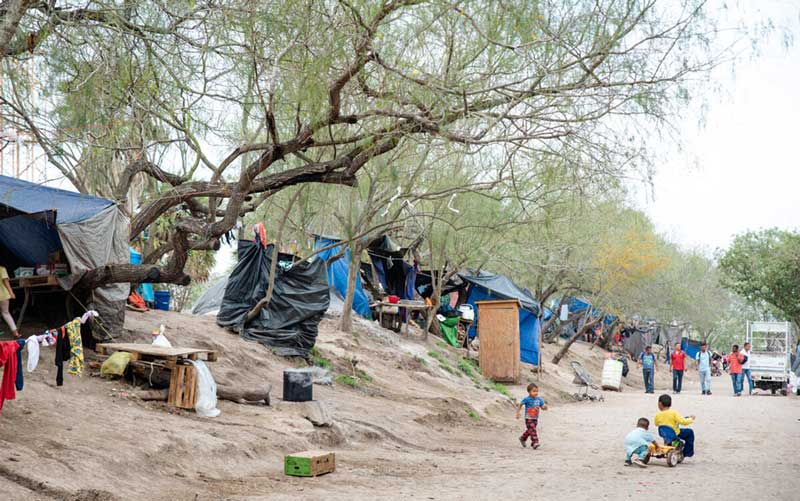 darien-gap-migrant-route-migrant-camp-in-mexico